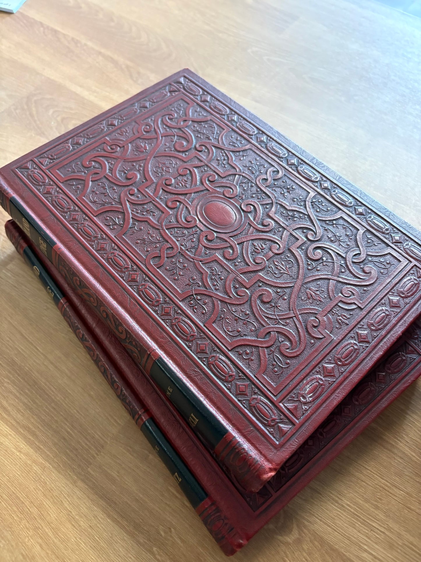 Complete vintage Wonderland of Knowledge set, 14 volumes.