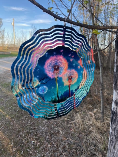 Dandelion Wind Spinner 10"